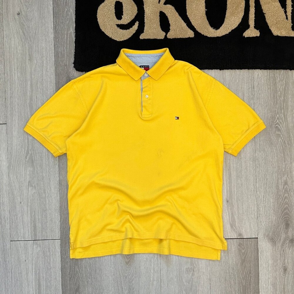 Vintage Y2K Tommy Hilfiger Men's Yellow Polo T-Shirt - Size Large